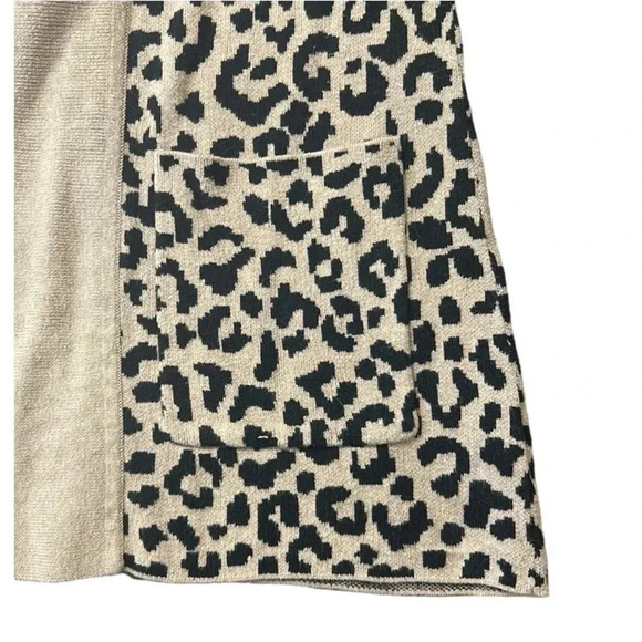 Ruby Moon Leopard Animal Print Sweater Cardigan Size Large - Picture 10 of 10